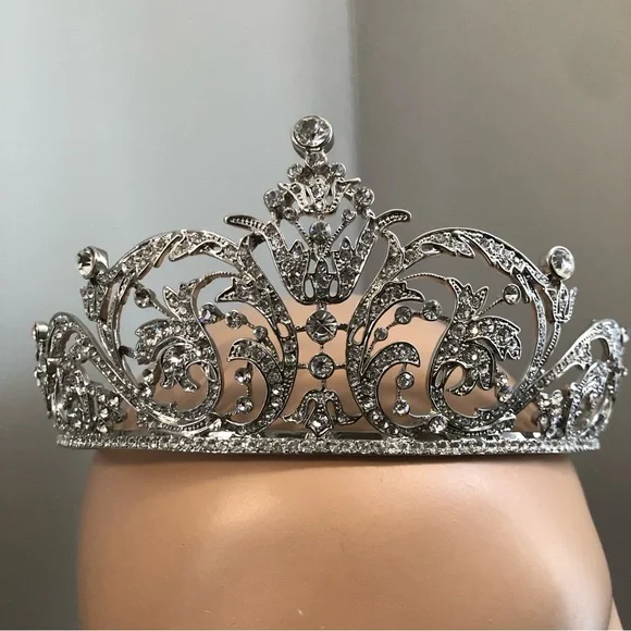 Vintage Embellishes Statement Tiara